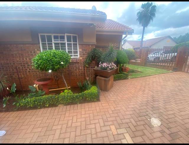 3 BEDROOM HOUSE FOR SALE IN KANONKOP